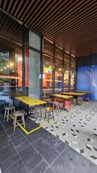 The Venue Shoppes (D13), Retail #454533011